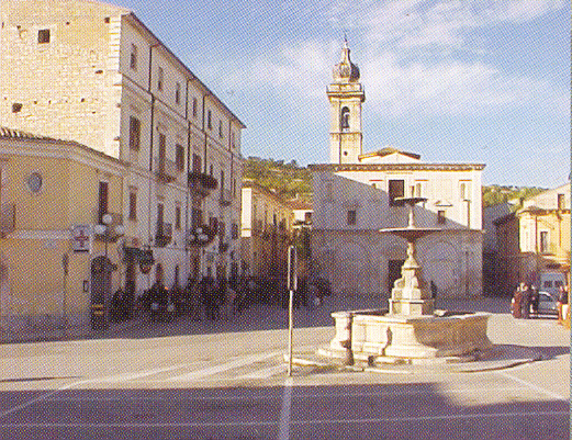 Piazza di Capestrano